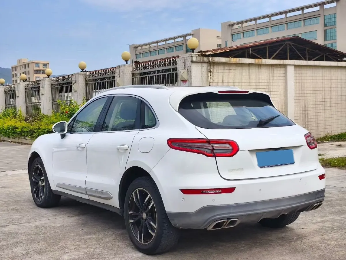 2017 Zotye SR9 2.0T 190HP L4 6DCT,autocango,china used car exporter,china ev exporter,chinese used car exporter,chinese used ev exporter
