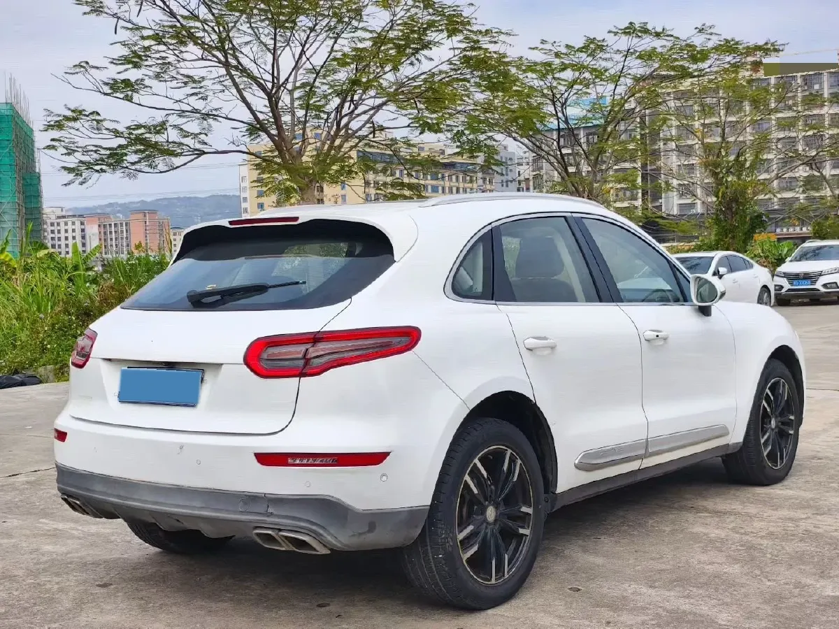 2017 Zotye SR9 2.0T 190HP L4 6DCT,autocango,china used car exporter,china ev exporter,chinese used car exporter,chinese used ev exporter