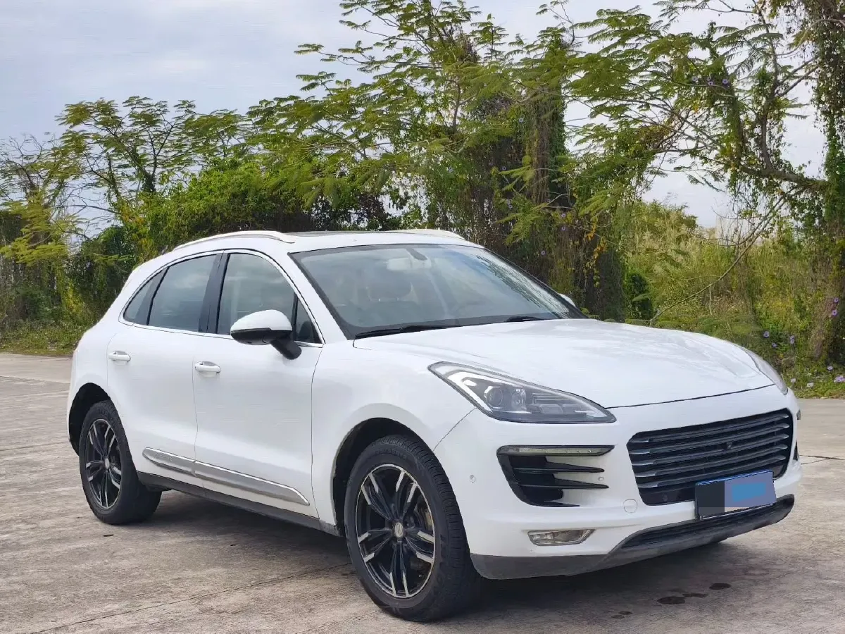 2017 Zotye SR9 2.0T 190HP L4 6DCT,autocango,china used car exporter,china ev exporter,chinese used car exporter,chinese used ev exporter