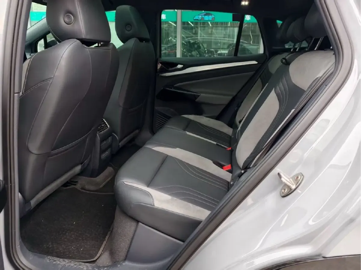 2021 Volkswagen ID.4 Crozz BEV 84.8KWH,autocango,china used car exporter,china ev exporter,chinese used car exporter,chinese used ev exporter