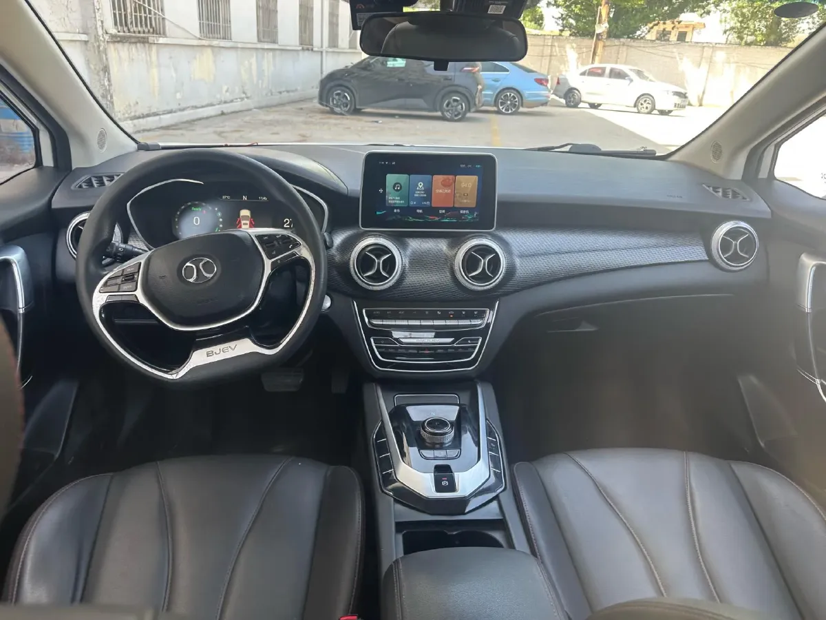 2018 KingLong KaiGe 2.7L 163HP L4 5AT,autocango,china used car exporter,china ev exporter,chinese used car exporter,chinese used ev exporter