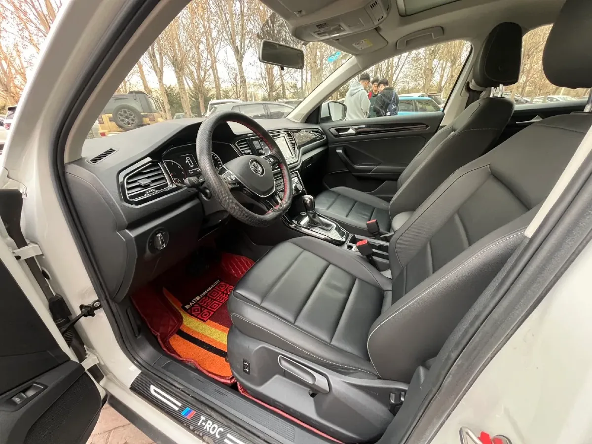 2019 Volkswagen T-Roc 1.4T 150HP L4 7DCT,autocango,china used car exporter,china ev exporter,chinese used car exporter,chinese used ev exporter