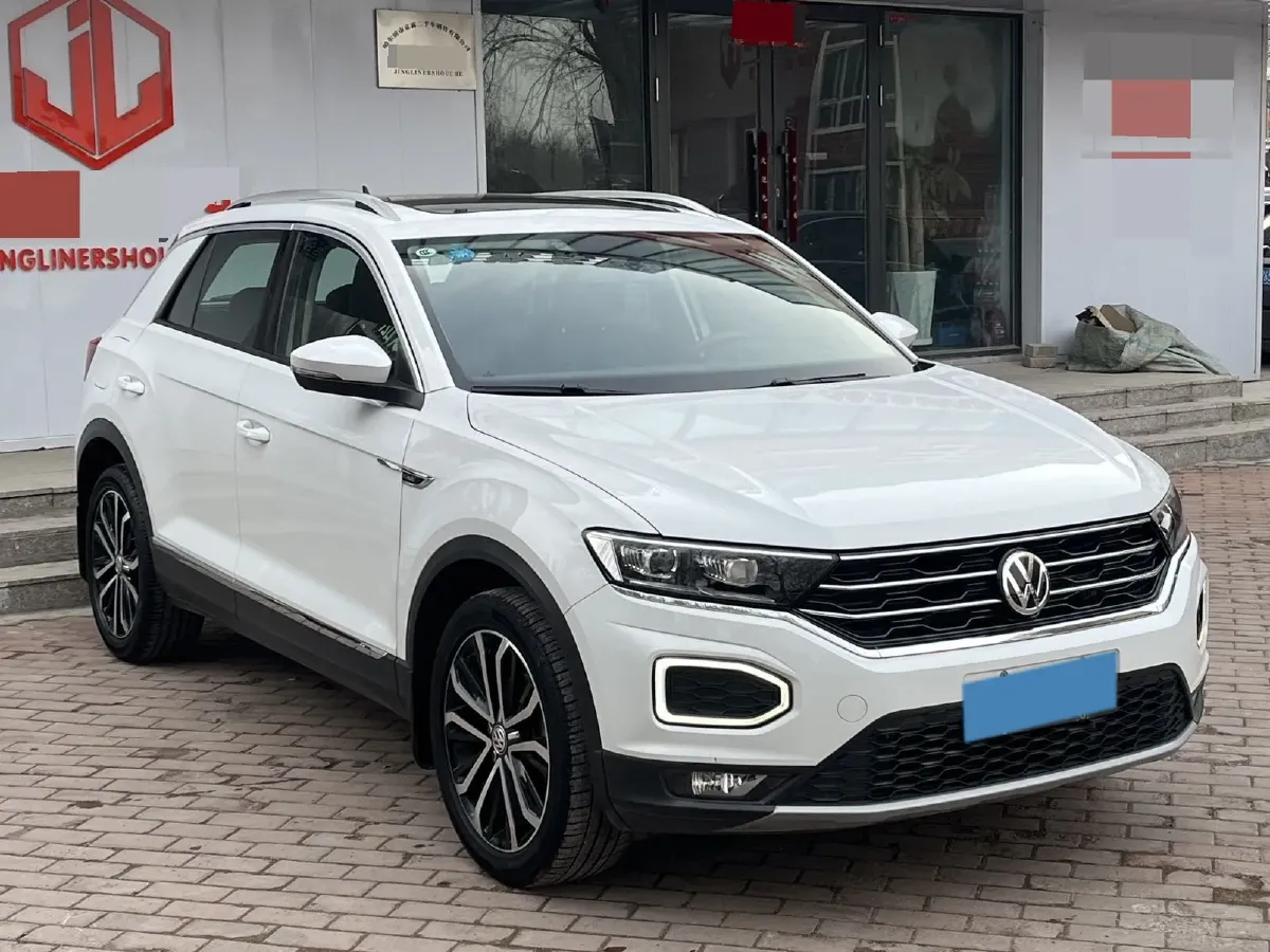 2019 Volkswagen T-Roc 1.4T 150HP L4 7DCT,autocango,china used car exporter,china ev exporter,chinese used car exporter,chinese used ev exporter