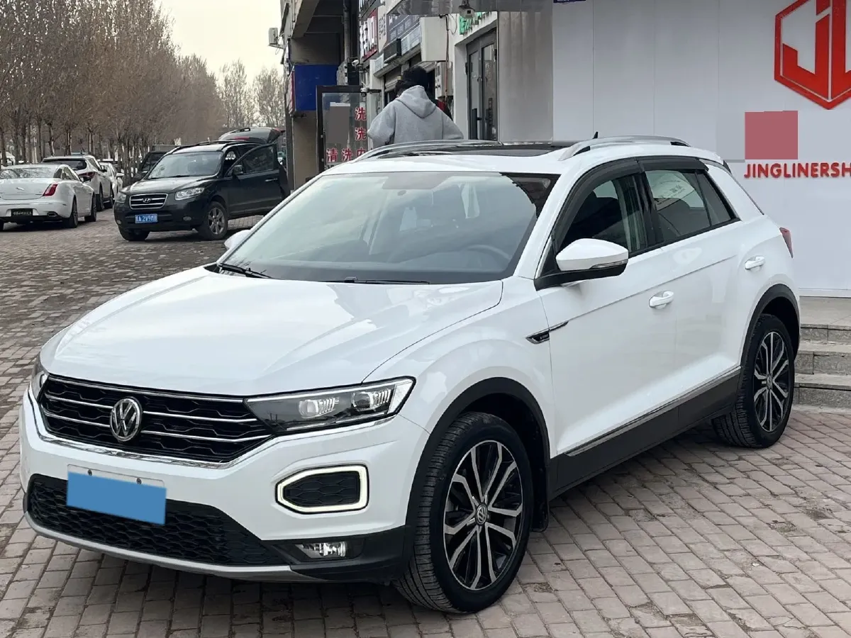 2019 Volkswagen T-Roc 1.4T 150HP L4 7DCT,autocango,china used car exporter,china ev exporter,chinese used car exporter,chinese used ev exporter