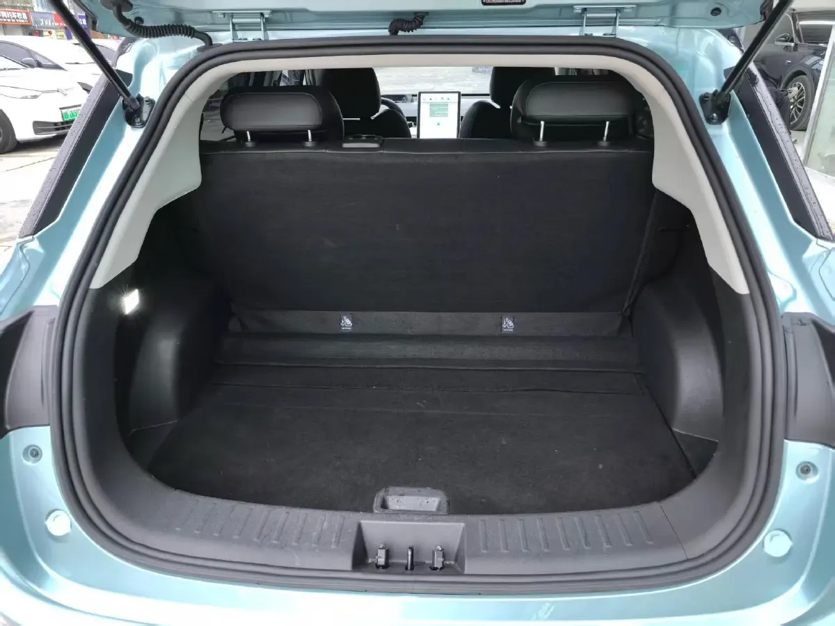 2023 Nissan Kicks 1.5L 122HP L4 CVT,autocango,china used car exporter,china ev exporter,chinese used car exporter,chinese used ev exporter