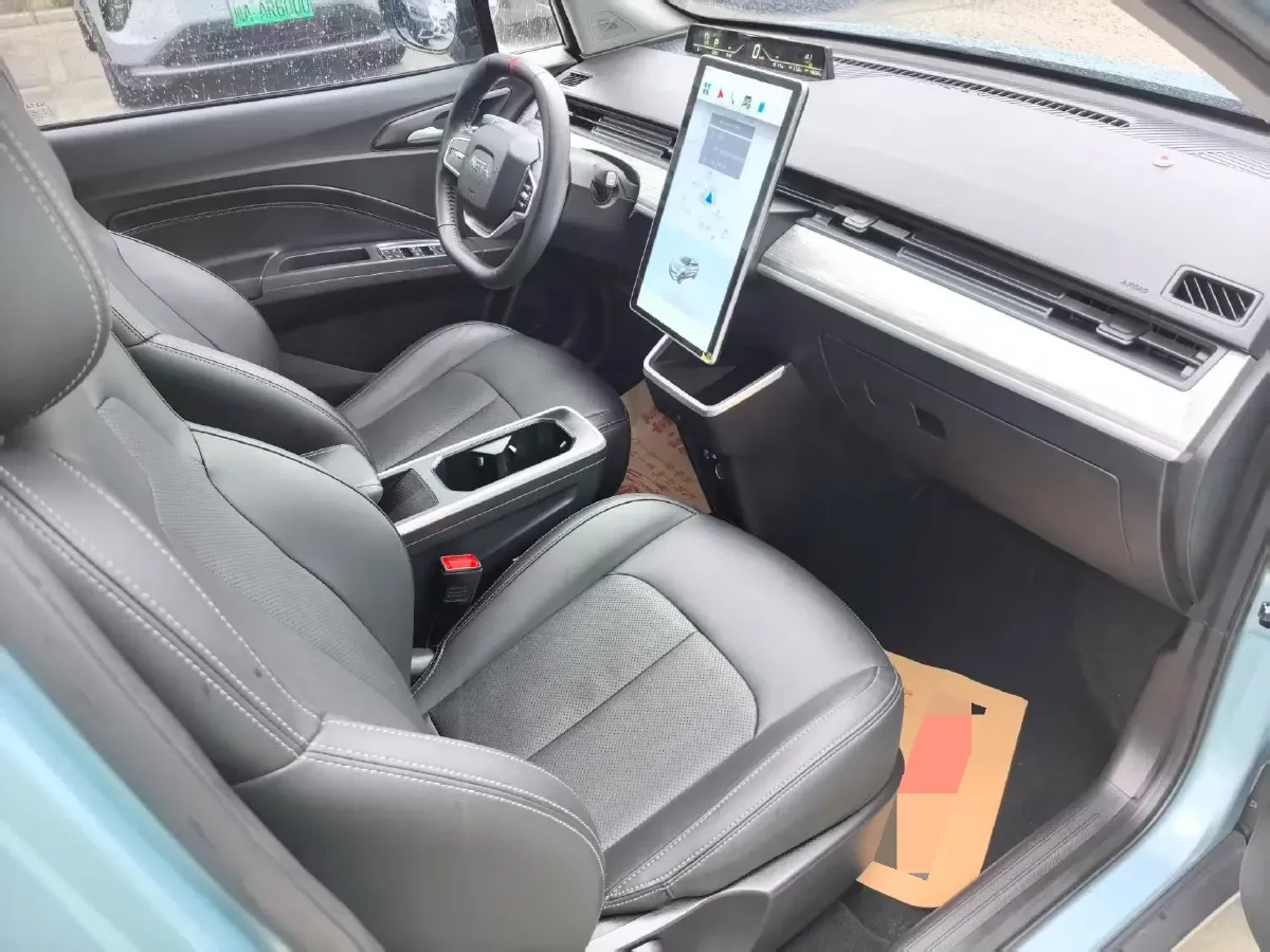 2023 Nissan Kicks 1.5L 122HP L4 CVT,autocango,china used car exporter,china ev exporter,chinese used car exporter,chinese used ev exporter