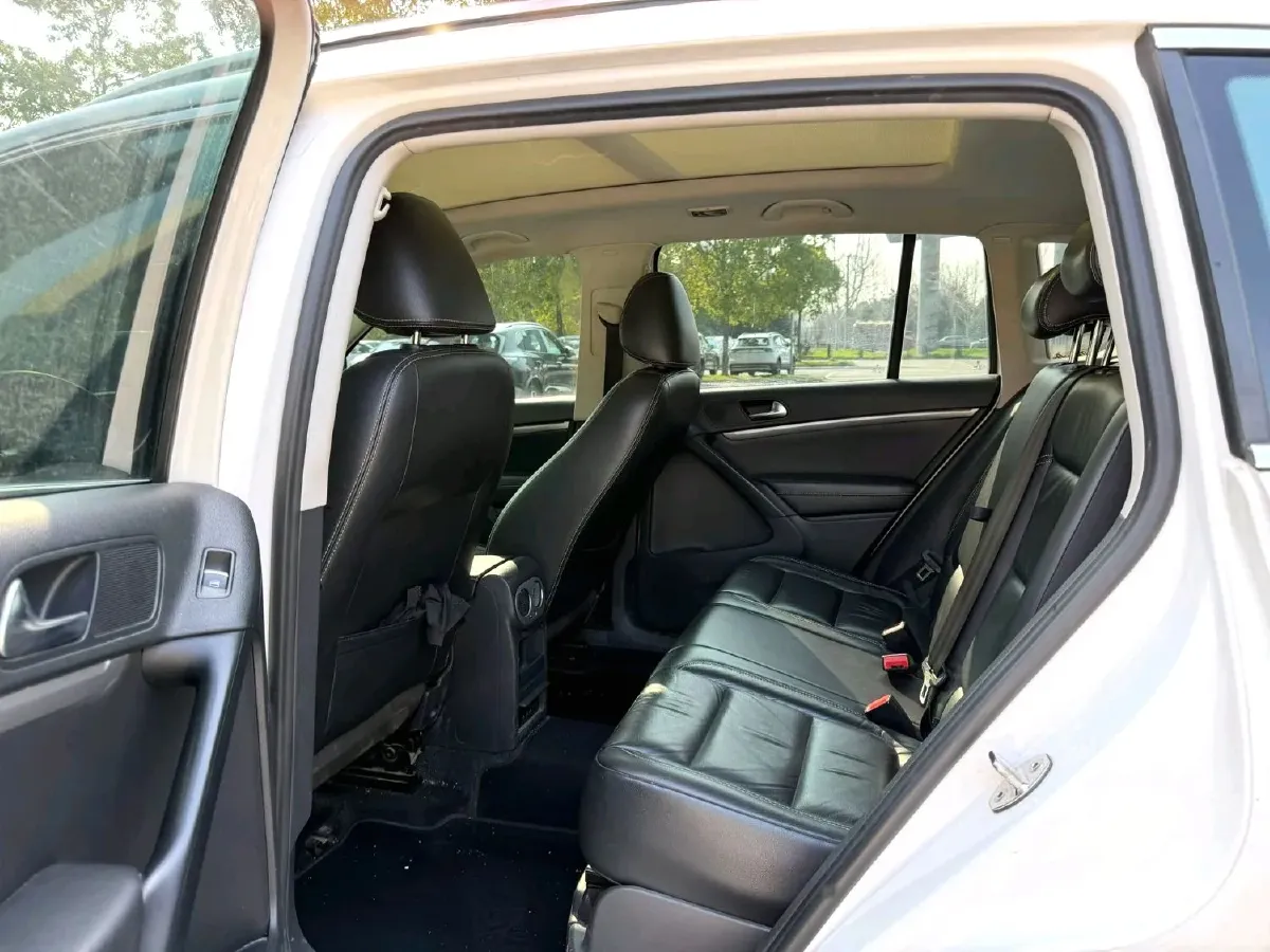 2017 Haval H9 2.0T 190HP L4 8AT,autocango,china used car exporter,china ev exporter,chinese used car exporter,chinese used ev exporter