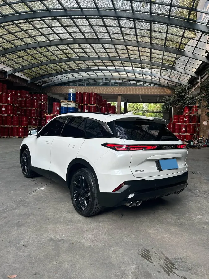 2022 BeiJing Auto Rubik 1.5T 188HP L4 7DCT,autocango,china used car exporter,china ev exporter,chinese used car exporter,chinese used ev exporter