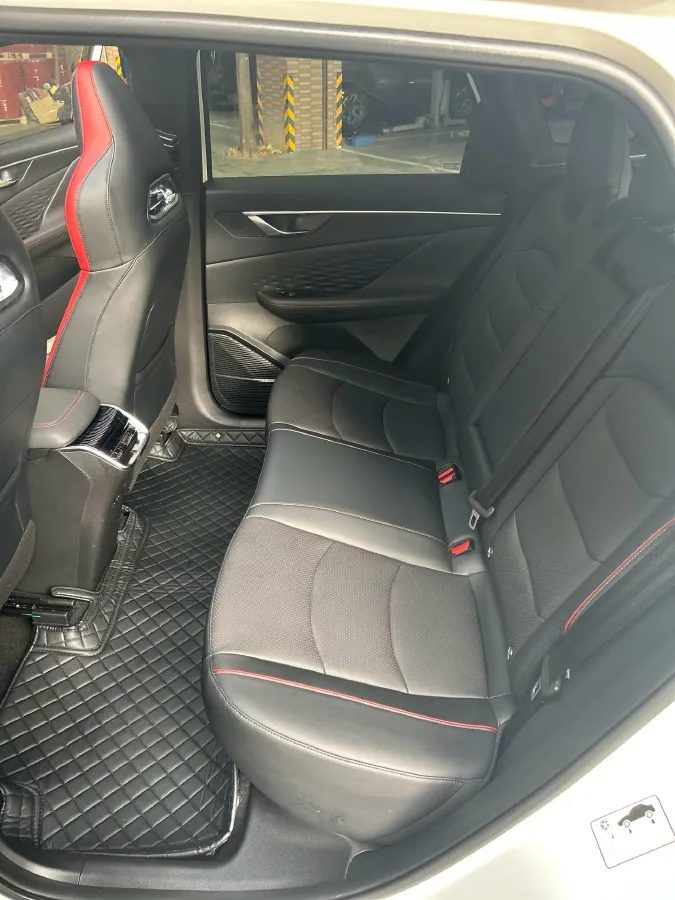 2022 BeiJing Auto Rubik 1.5T 188HP L4 7DCT,autocango,china used car exporter,china ev exporter,chinese used car exporter,chinese used ev exporter