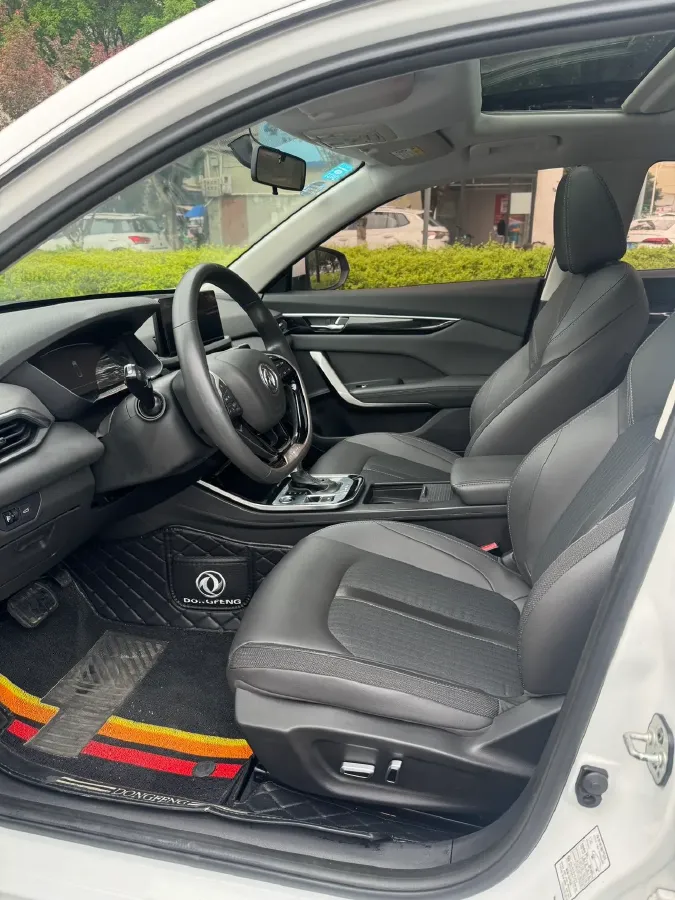 2020 DongFeng Aeolus YiXuan 1.5T 150HP L4 6DCT,autocango,china used car exporter,china ev exporter,chinese used car exporter,chinese used ev exporter