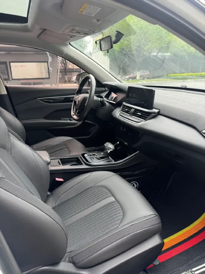 2020 DongFeng Aeolus YiXuan 1.5T 150HP L4 6DCT,autocango,china used car exporter,china ev exporter,chinese used car exporter,chinese used ev exporter