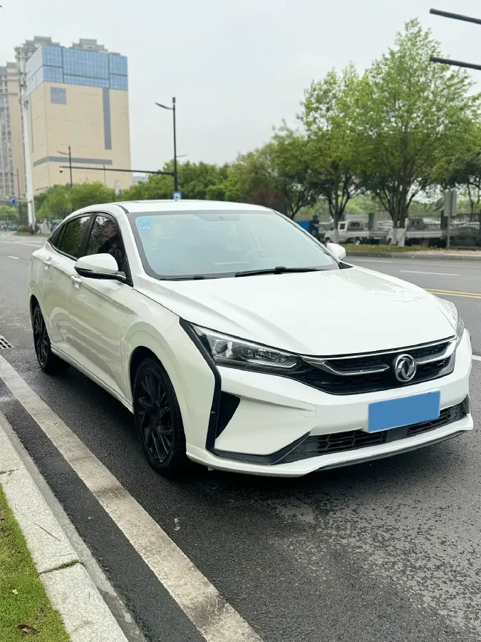 2020 DongFeng Aeolus YiXuan 1.5T 150HP L4 6DCT,autocango,china used car exporter,china ev exporter,chinese used car exporter,chinese used ev exporter