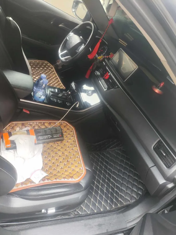 2019 HongQi H5 1.8T 180HP L4 6AT,autocango,china used car exporter,china ev exporter,chinese used car exporter,chinese used ev exporter