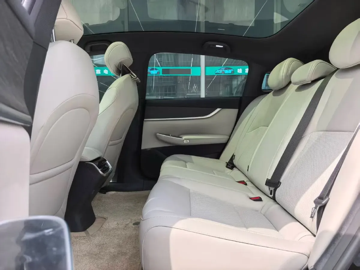 2025 ChangAn QiYuan A07 REEV 95HP REEV 28.4KWH,autocango,china used car exporter,china ev exporter,chinese used car exporter,chinese used ev exporter
