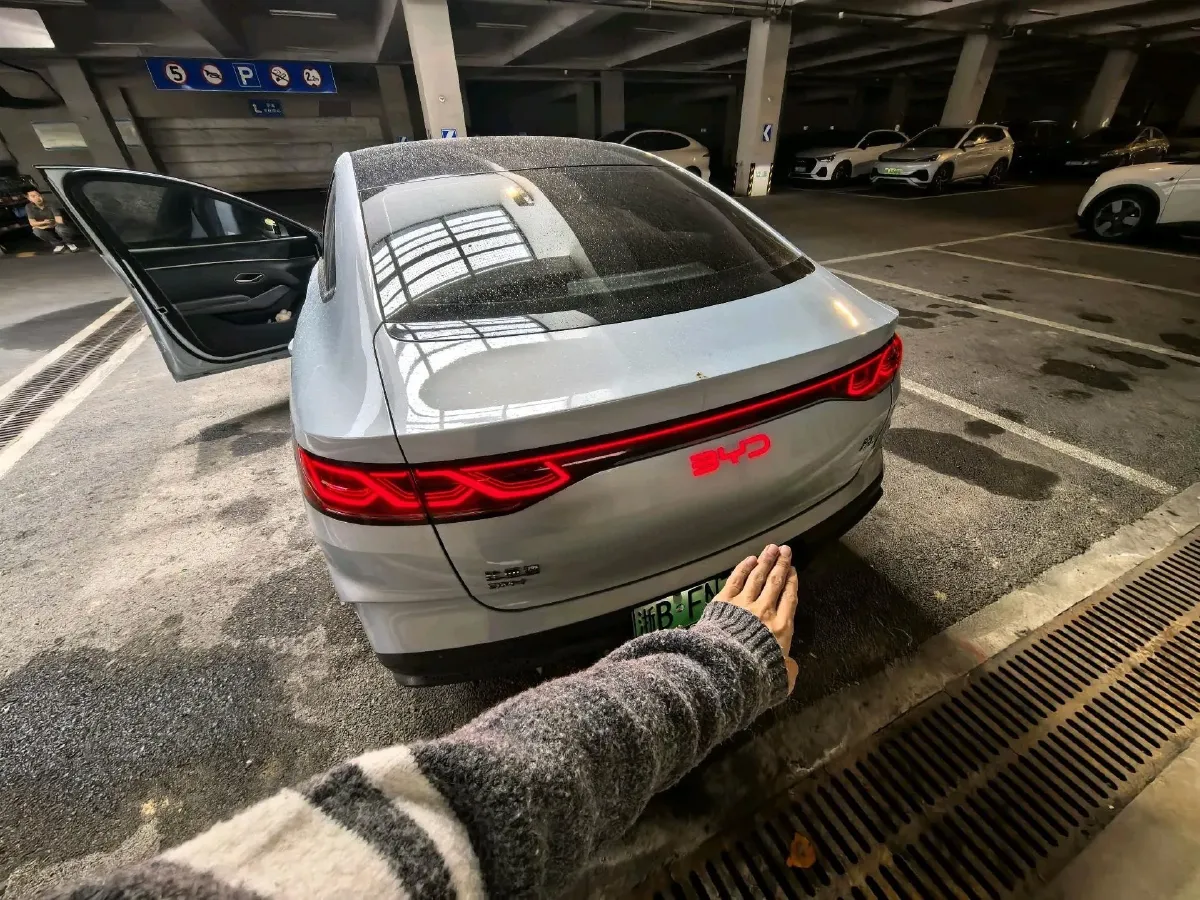 2024 BYD QinL 1.5L 101HP L4 E-CVT PHEV 10.08KWH,autocango,china used car exporter,china ev exporter,chinese used car exporter,chinese used ev exporter