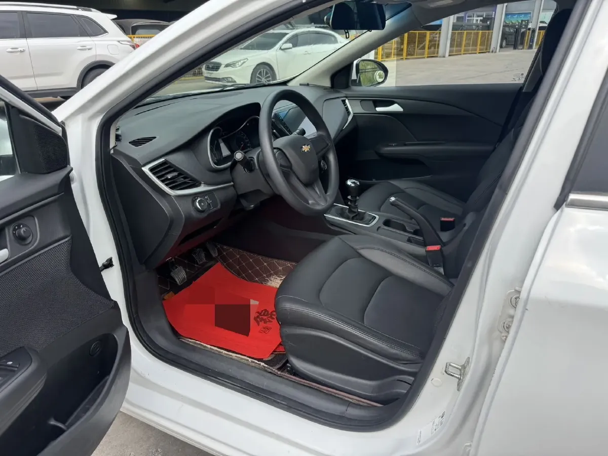 2019 Chevrolet Cavalier 1.5L 113HP L4 5MT,autocango,china used car exporter,china ev exporter,chinese used car exporter,chinese used ev exporter