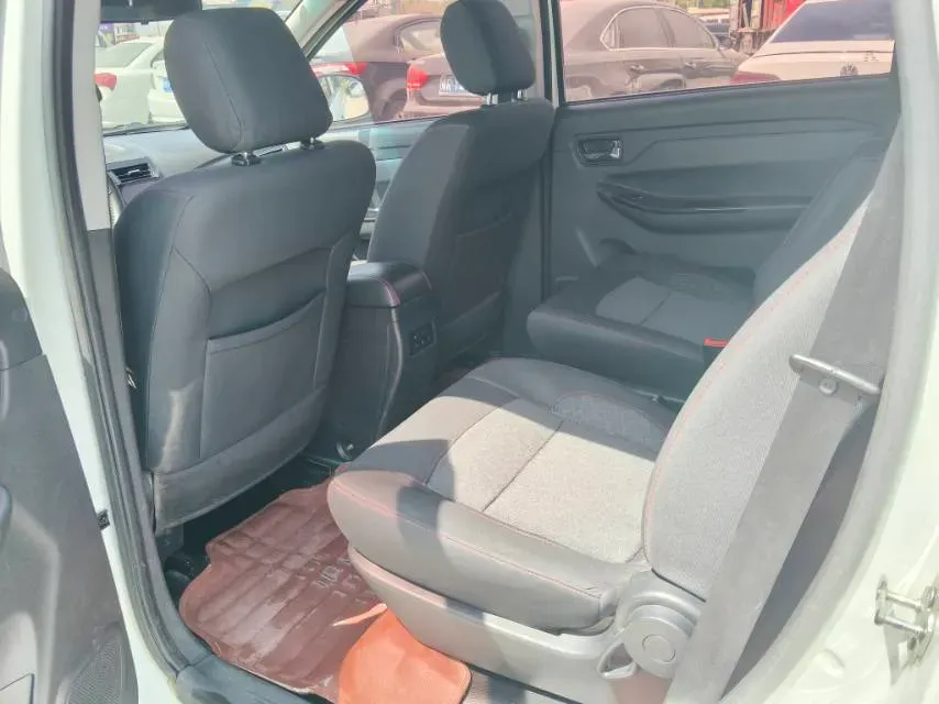 2018 Karry K60 1.5L 109HP L4 5MT,autocango,china used car exporter,china ev exporter,chinese used car exporter,chinese used ev exporter