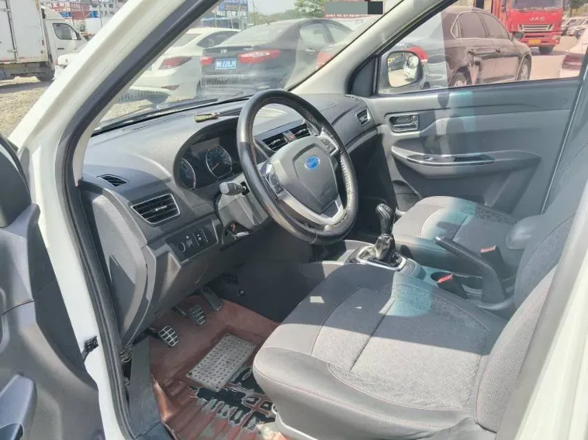 2018 Karry K60 1.5L 109HP L4 5MT,autocango,china used car exporter,china ev exporter,chinese used car exporter,chinese used ev exporter