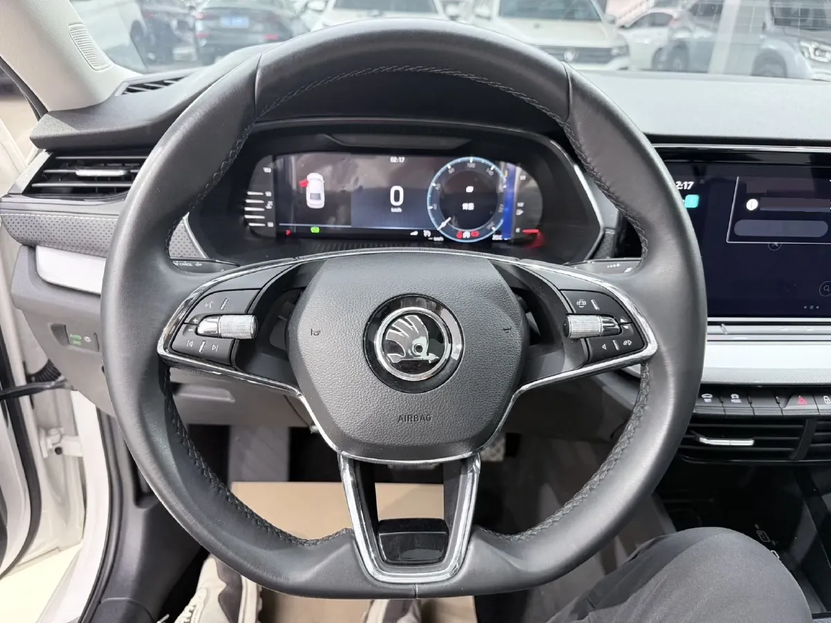 2021 Skoda Octavia 1.4T 150HP L4 7DCT,autocango,china used car exporter,china ev exporter,chinese used car exporter,chinese used ev exporter