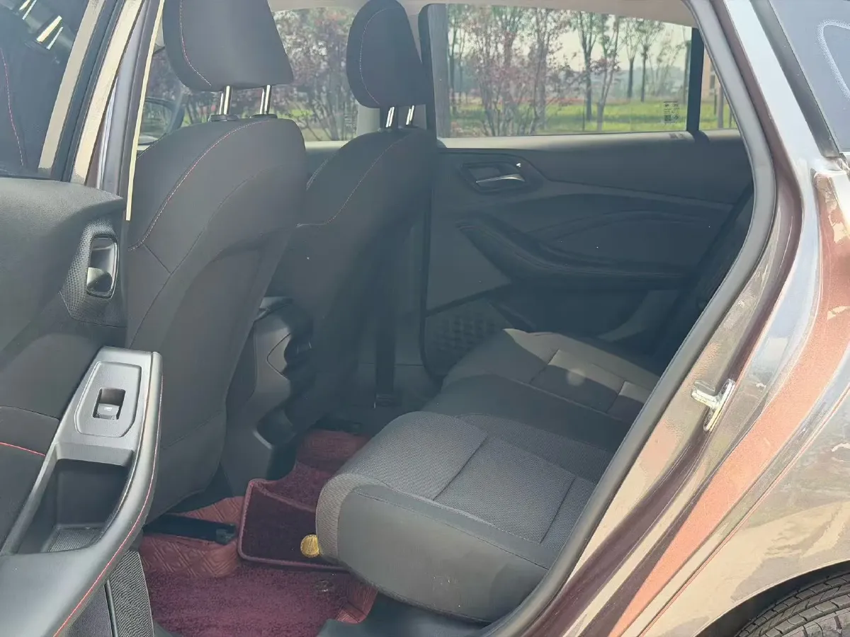 2023 MG 5 1.5L 129HP L4 5MT,autocango,china used car exporter,china ev exporter,chinese used car exporter,chinese used ev exporter