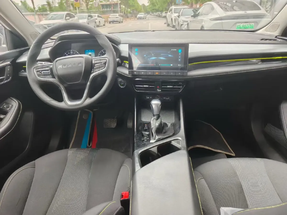 2021 Roewe i5 1.5L 120HP L4 CVT,autocango,china used car exporter,china ev exporter,chinese used car exporter,chinese used ev exporter