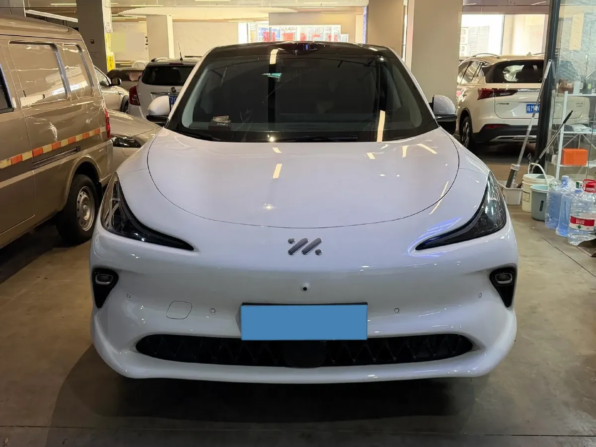 2025 IM LS6 BEV 83KWH,autocango,china used car exporter,china ev exporter,chinese used car exporter,chinese used ev exporter