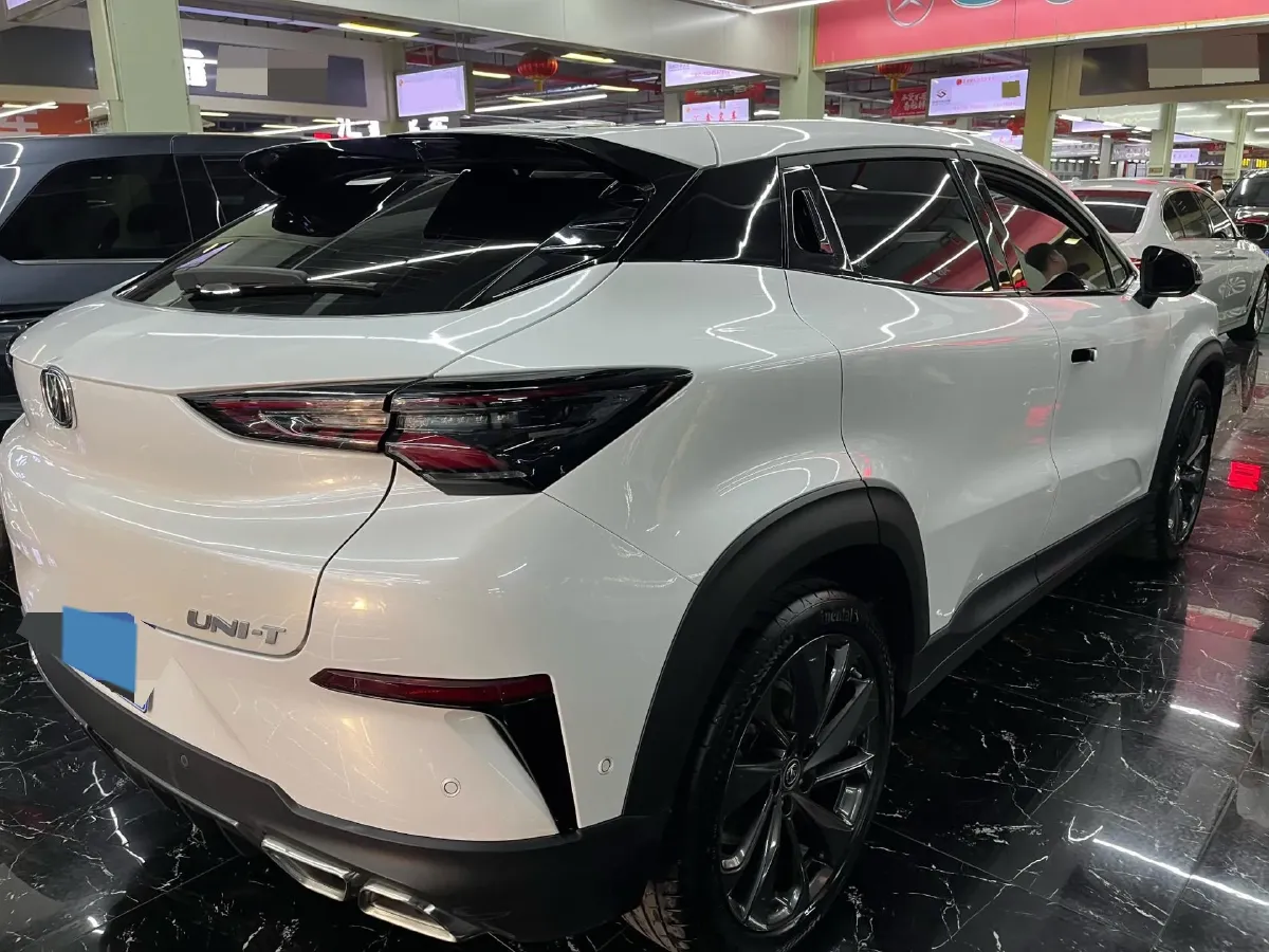 2020 ChangAn UNI-T 1.5T 180HP L4 7DCT,autocango,china used car exporter,china ev exporter,chinese used car exporter,chinese used ev exporter