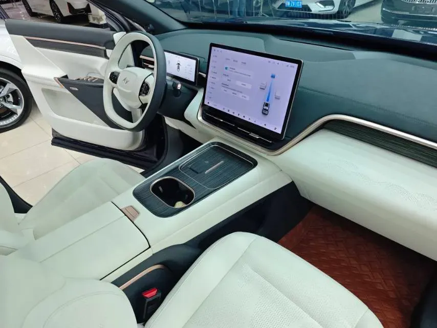 2024 DongFeng eπ eπ008 BEV 82.28KWH,autocango,china used car exporter,china ev exporter,chinese used car exporter,chinese used ev exporter