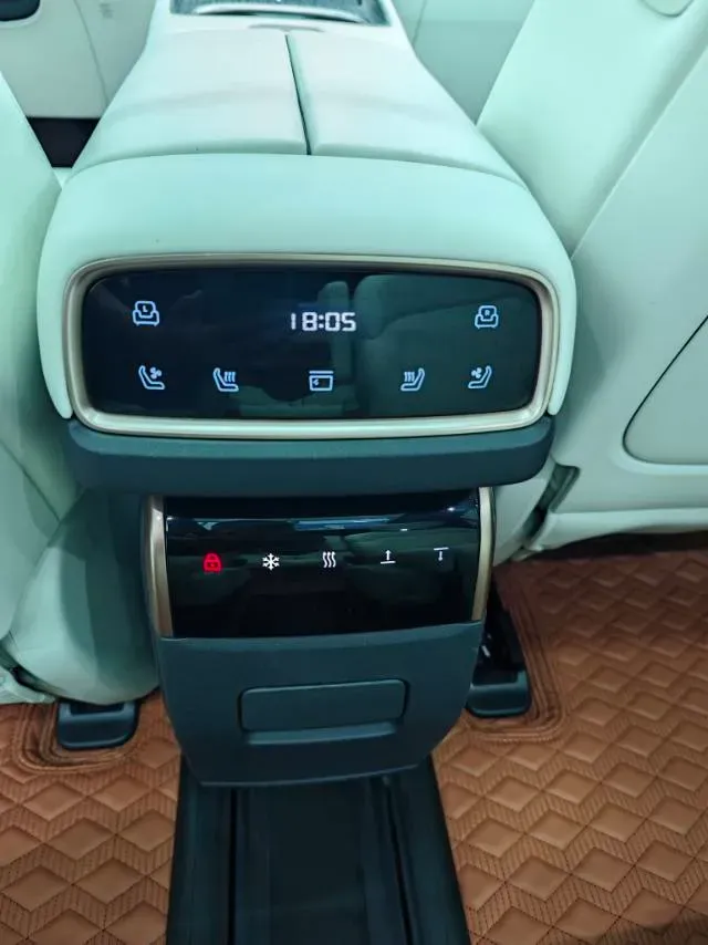 2024 DongFeng eπ eπ008 BEV 82.28KWH,autocango,china used car exporter,china ev exporter,chinese used car exporter,chinese used ev exporter