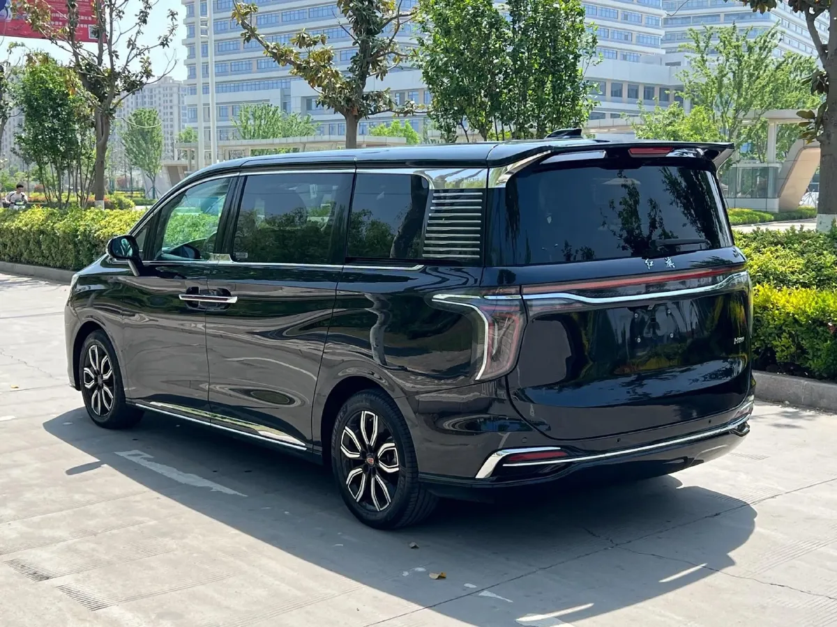 2023 HongQi HQ9 2.0T 252HP L4 8AT,autocango,china used car exporter,china ev exporter,chinese used car exporter,chinese used ev exporter