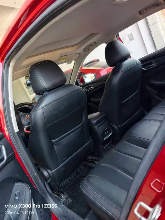 2019 Roewe i5 1.5L 120HP L4 CVT,autocango,china used car exporter,china ev exporter,chinese used car exporter,chinese used ev exporter