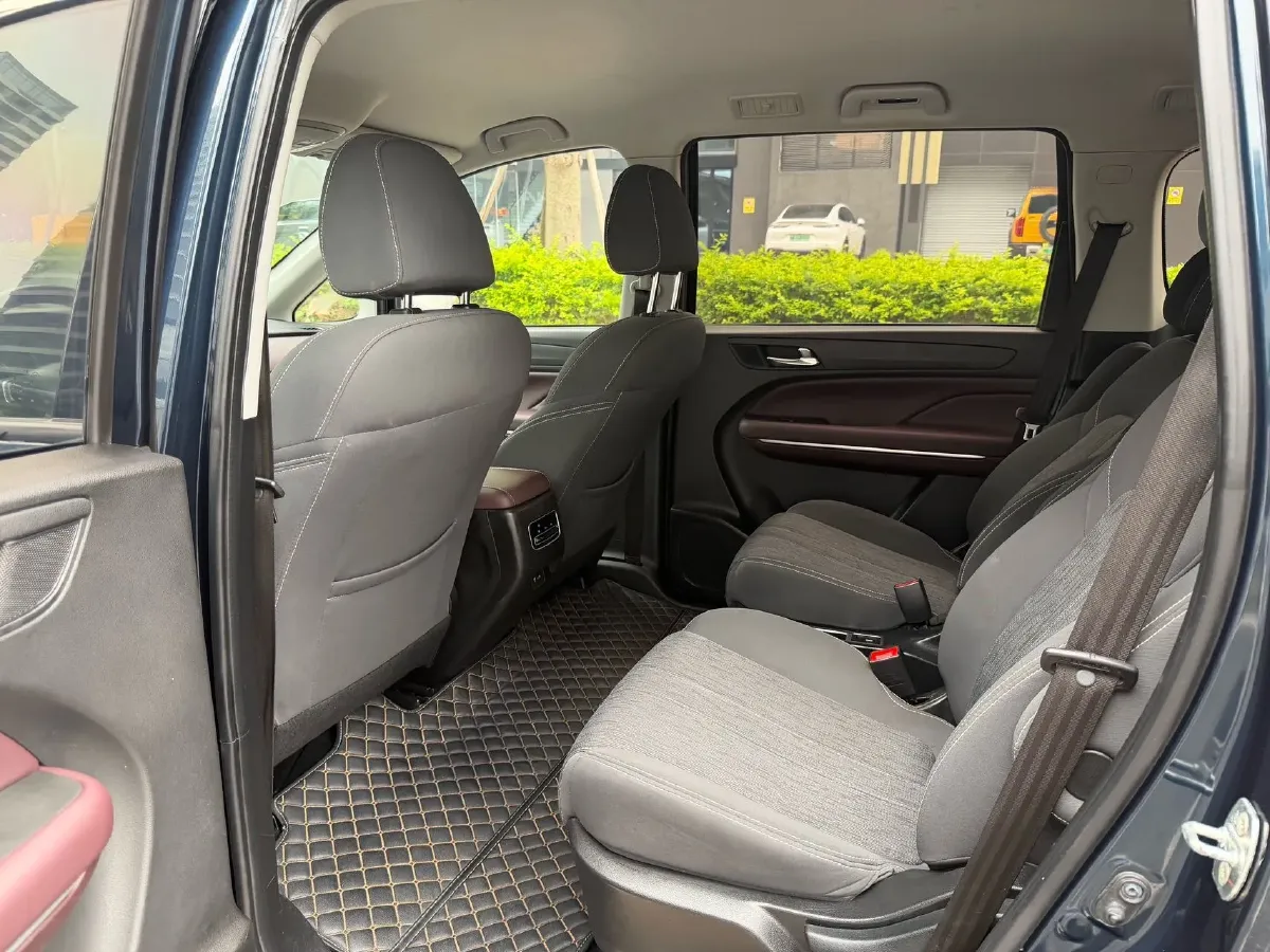 2023 GAC Trumpchi M6 1.5T 177HP L4 7DCT,autocango,china used car exporter,china ev exporter,chinese used car exporter,chinese used ev exporter