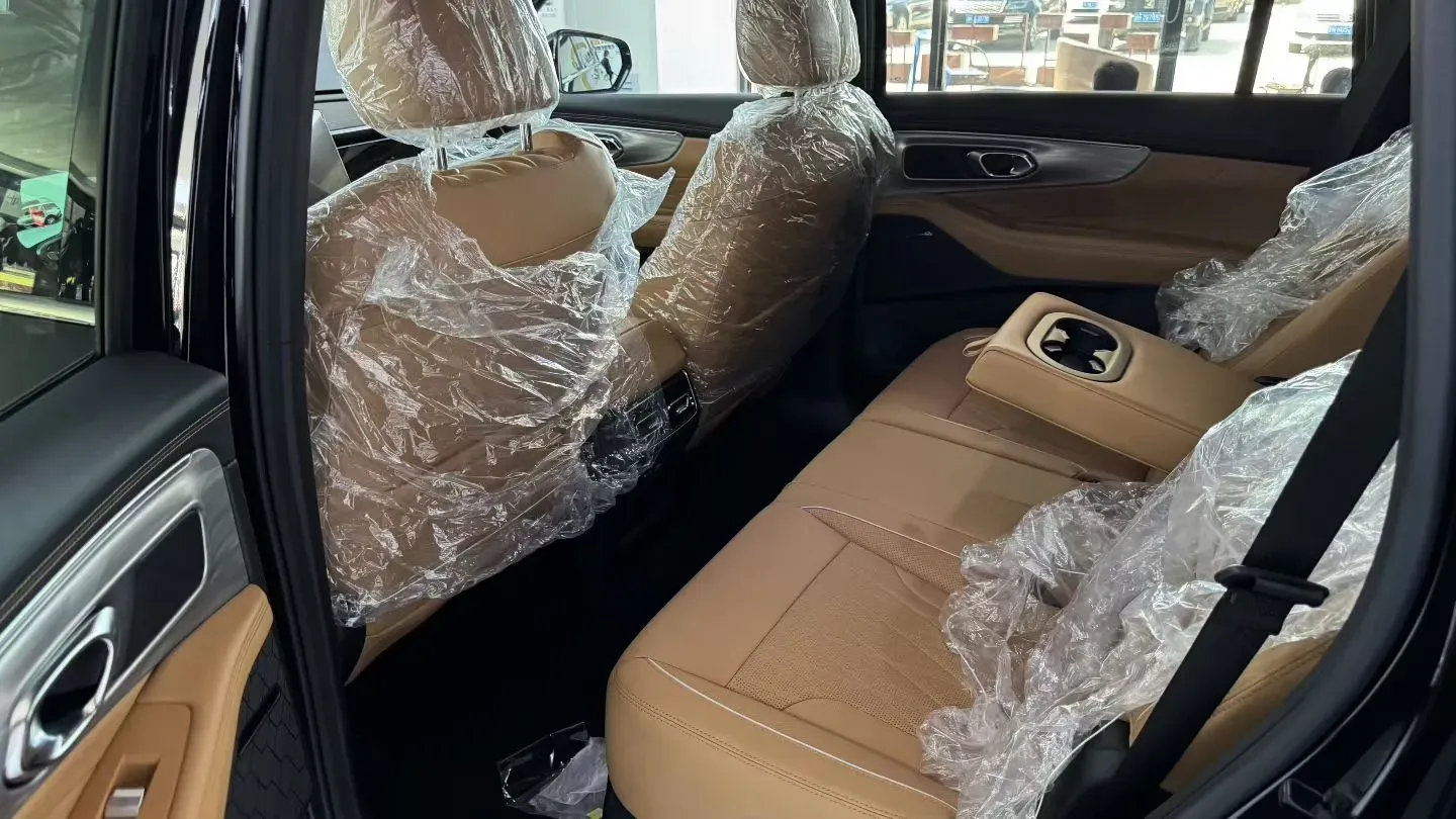 2025 GAC Trumpchi GS8 2.0T 252HP L4 8AT,autocango,china used car exporter,china ev exporter,chinese used car exporter,chinese used ev exporter