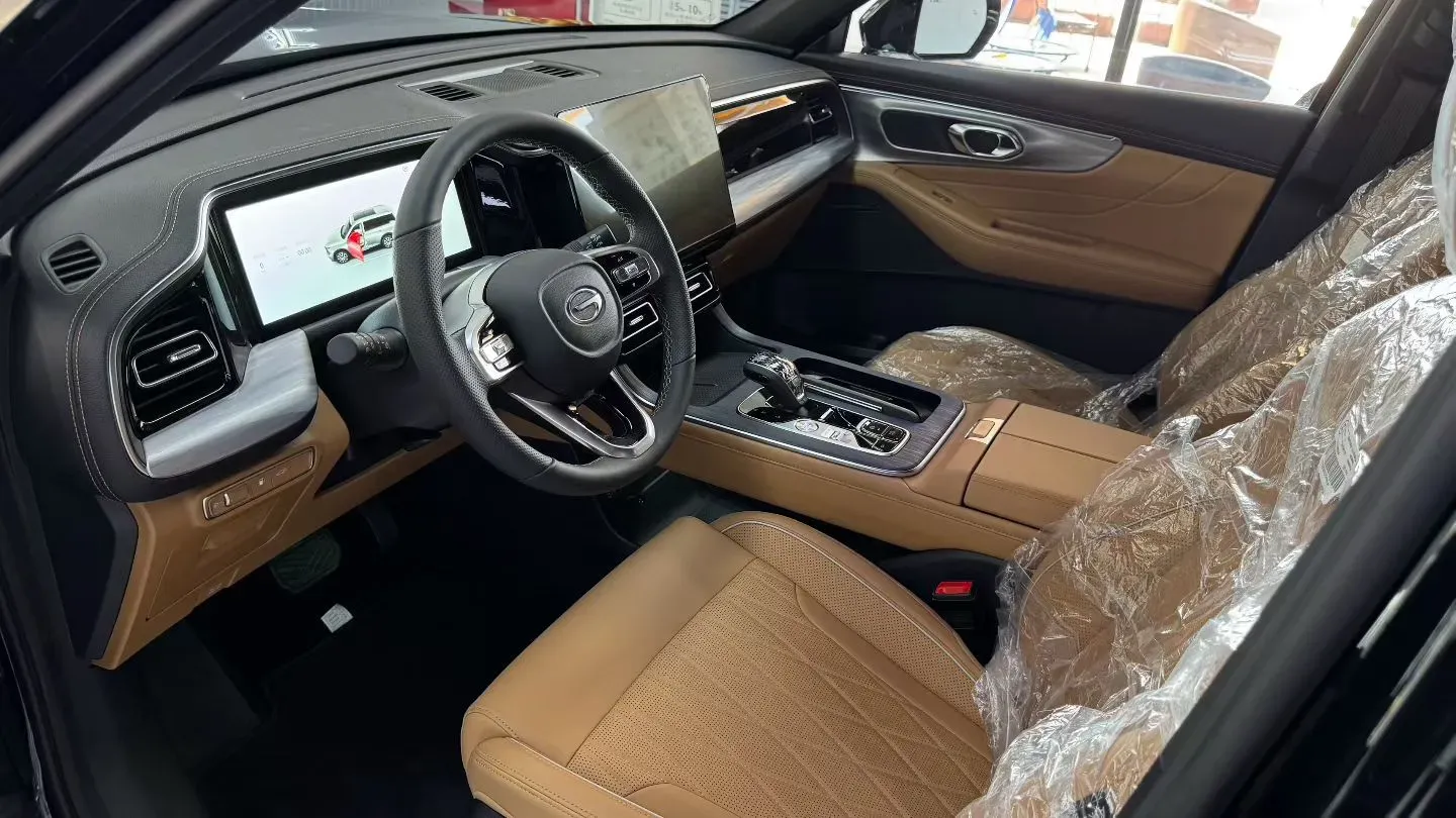 2025 GAC Trumpchi GS8 2.0T 252HP L4 8AT,autocango,china used car exporter,china ev exporter,chinese used car exporter,chinese used ev exporter