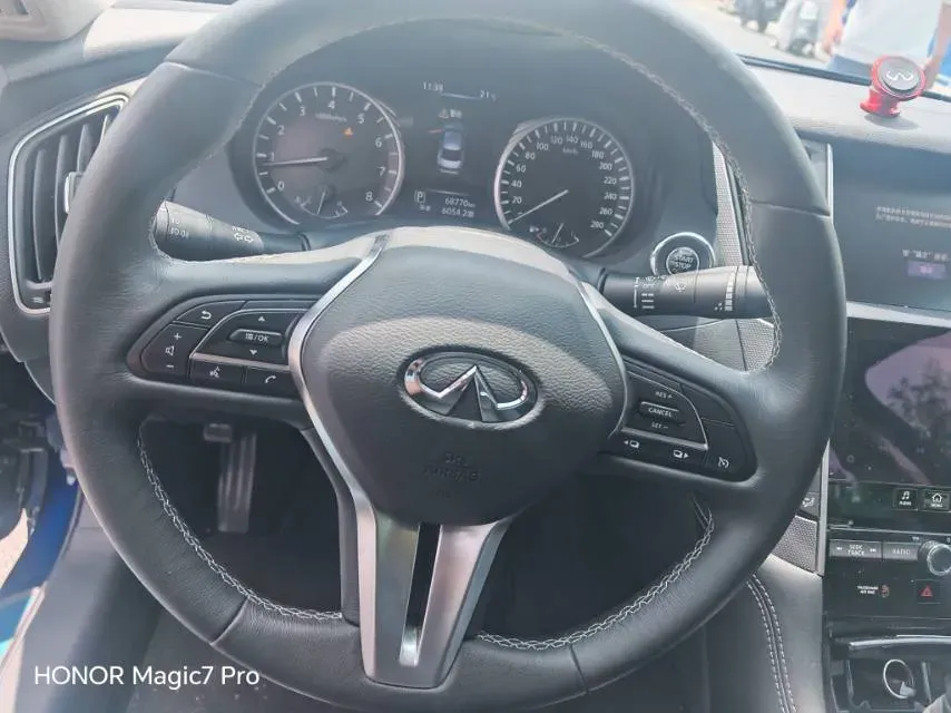 2018 Jeep Grand Commander 2.0T 265HP L4 9AT,autocango,china used car exporter,china ev exporter,chinese used car exporter,chinese used ev exporter