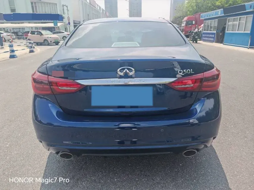 2018 Jeep Grand Commander 2.0T 265HP L4 9AT,autocango,china used car exporter,china ev exporter,chinese used car exporter,chinese used ev exporter