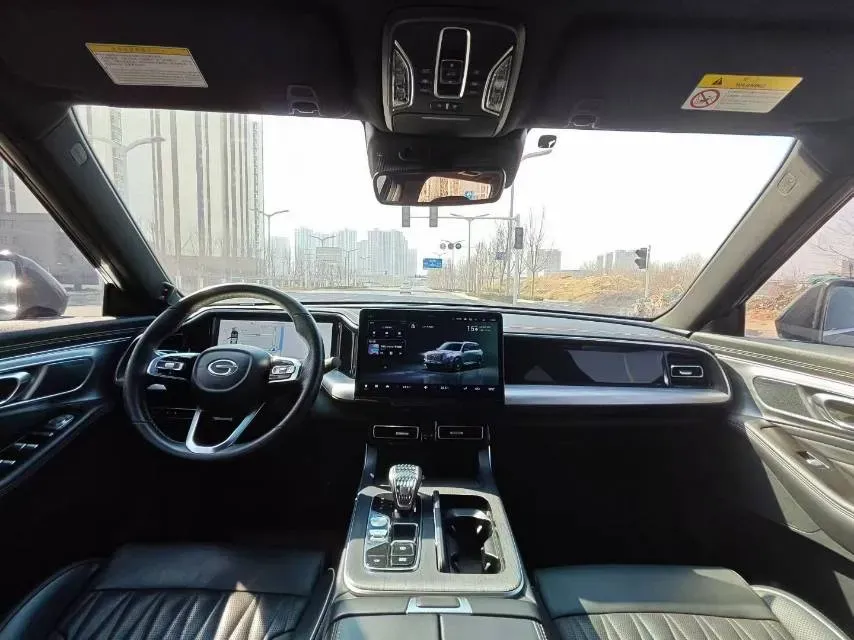 2022 GAC Trumpchi GS8 2.0T 252HP L4 8AT,autocango,china used car exporter,china ev exporter,chinese used car exporter,chinese used ev exporter