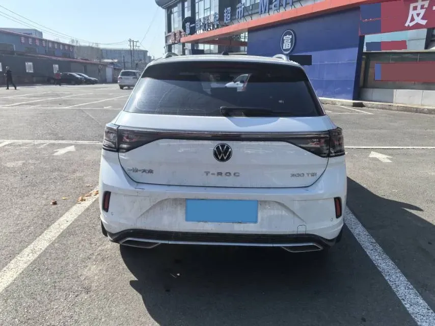 2023 Volkswagen T-Roc 1.5T 160HP L4 7DCT,autocango,china used car exporter,china ev exporter,chinese used car exporter,chinese used ev exporter