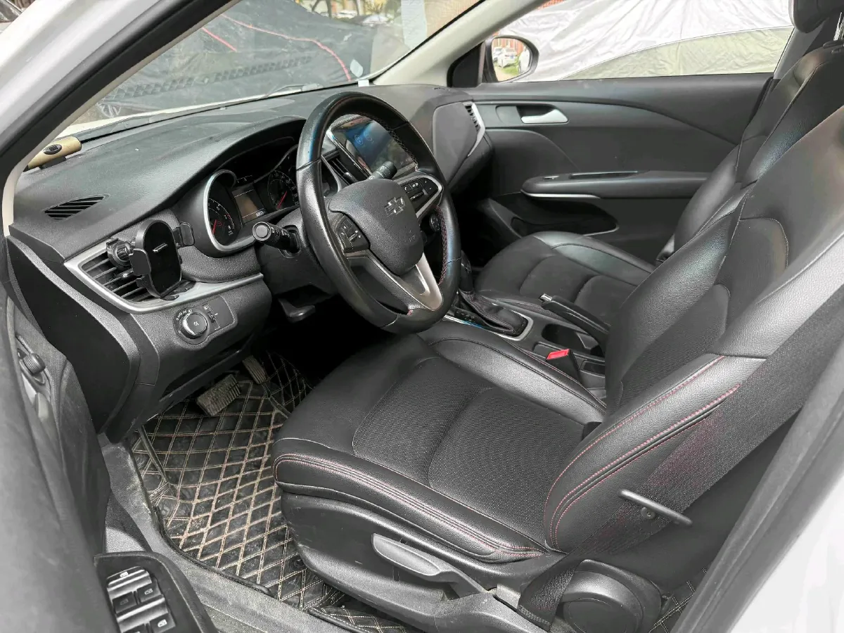 2020 Chevrolet Monza 1.0T 125HP L3 6DCT,autocango,china used car exporter,china ev exporter,chinese used car exporter,chinese used ev exporter