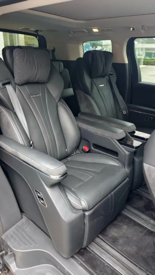 2024 HongQi HQ9 2.0T 163HP L4 1DHT PHEV 20.14KWH,autocango,china used car exporter,china ev exporter,chinese used car exporter,chinese used ev exporter