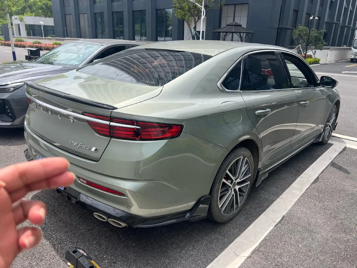 2023 Geely Preface 1.5T 181HP L4 7DCT,autocango,china used car exporter,china ev exporter,chinese used car exporter,chinese used ev exporter