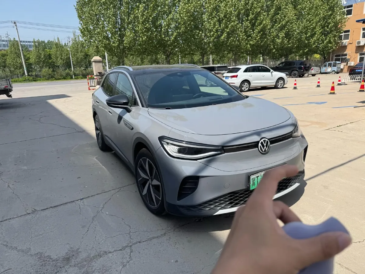 2022 Volkswagen ID.4 Crozz BEV 84.8KWH,autocango,china used car exporter,china ev exporter,chinese used car exporter,chinese used ev exporter