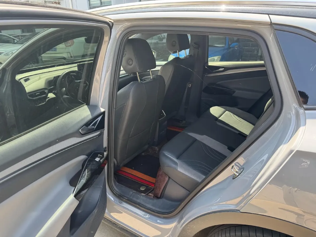 2022 Volkswagen ID.4 Crozz BEV 84.8KWH,autocango,china used car exporter,china ev exporter,chinese used car exporter,chinese used ev exporter