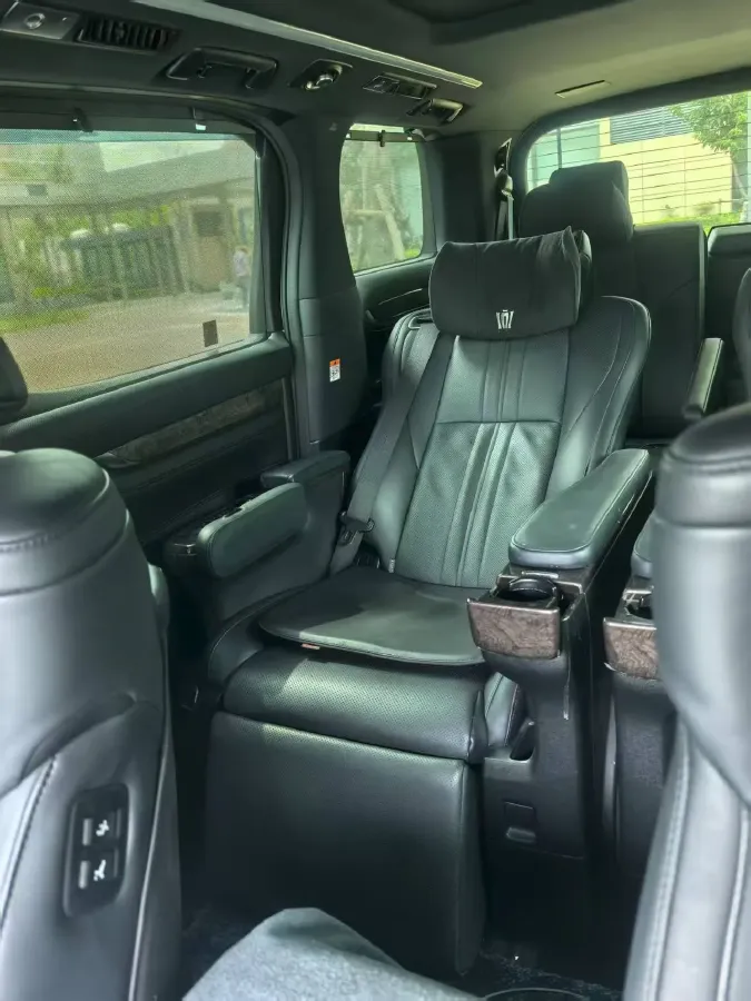 2021 Toyota Vellfire 2.5L 117HP L4 E-CVT Hybrid,autocango,china used car exporter,china ev exporter,chinese used car exporter,chinese used ev exporter