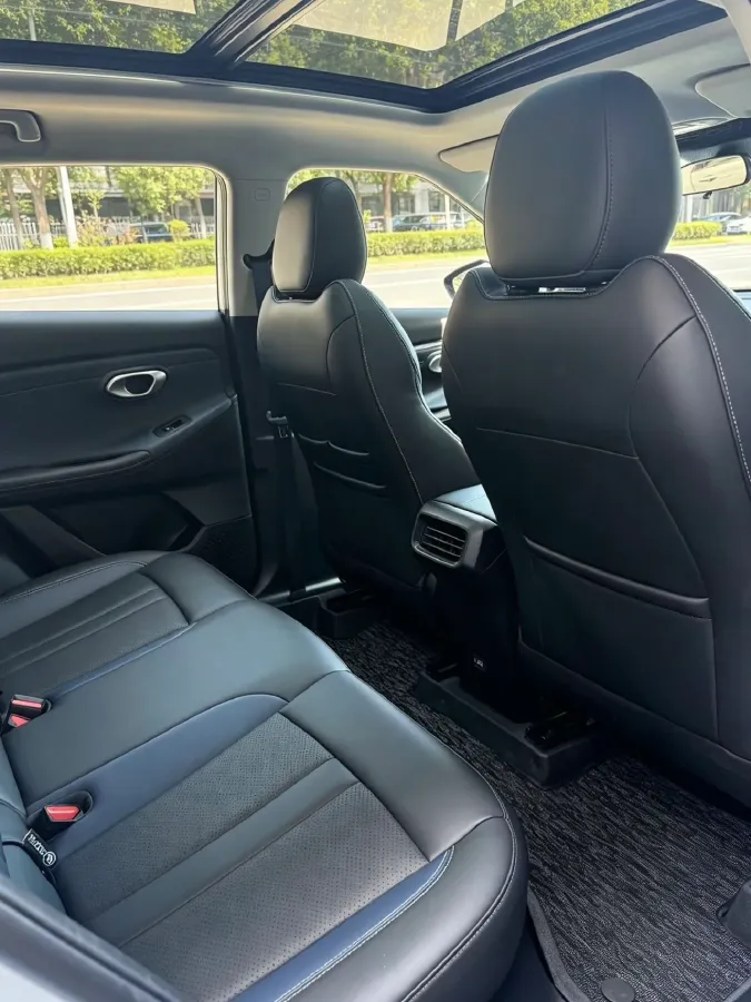 2024 GAC Trumpchi GS3 1.5T 177HP L4 7DCT,autocango,china used car exporter,china ev exporter,chinese used car exporter,chinese used ev exporter