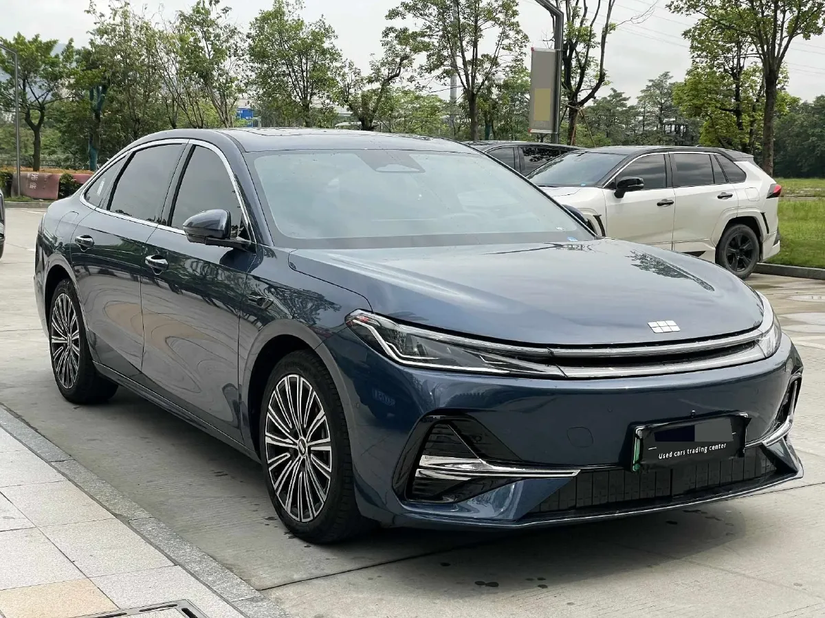 2025 Geely Galaxy A7 1.5L 112HP L4 1DHT PHEV,autocango,china used car exporter,china ev exporter,chinese used car exporter,chinese used ev exporter