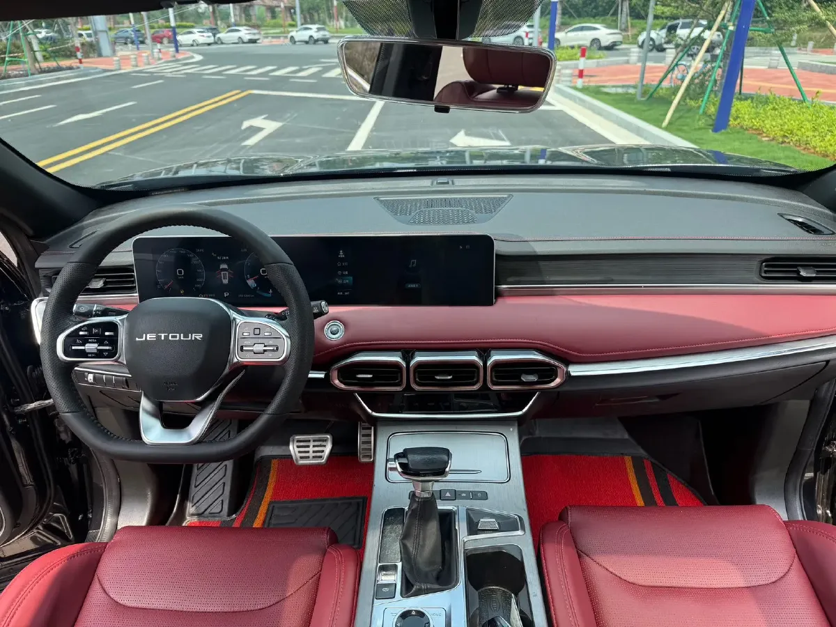 2021 Jetour X70 Plus 1.6T 197HP L4 7DCT,autocango,china used car exporter,china ev exporter,chinese used car exporter,chinese used ev exporter