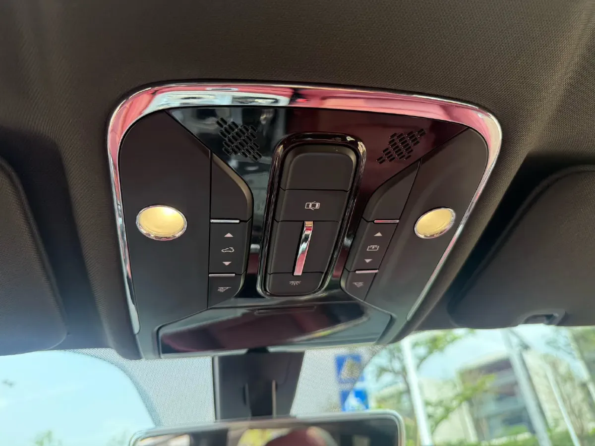 2021 Jetour X70 Plus 1.6T 197HP L4 7DCT,autocango,china used car exporter,china ev exporter,chinese used car exporter,chinese used ev exporter