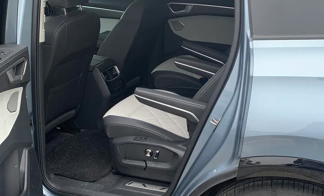 2026 Volkswagen Talagon 2.0T 272HP L4 7DCT,autocango,china used car exporter,china ev exporter,chinese used car exporter,chinese used ev exporter