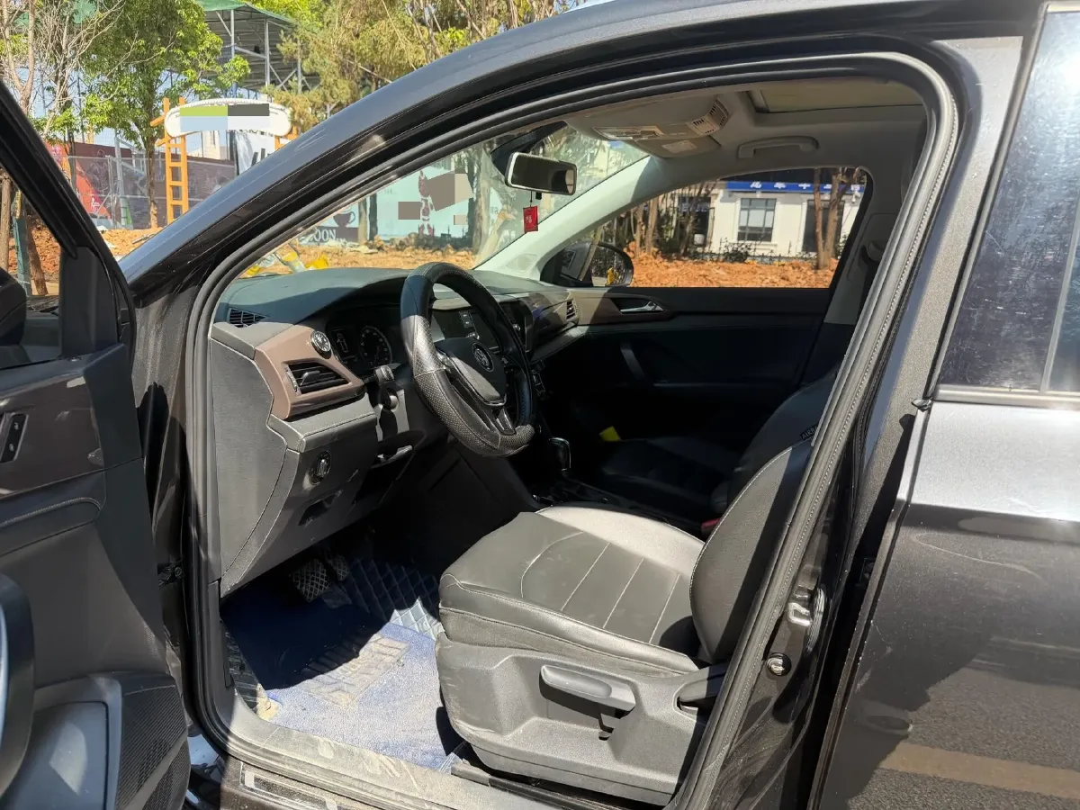 2020 Volkswagen Tharu 1.4T 150HP L4 7DCT,autocango,china used car exporter,china ev exporter,chinese used car exporter,chinese used ev exporter